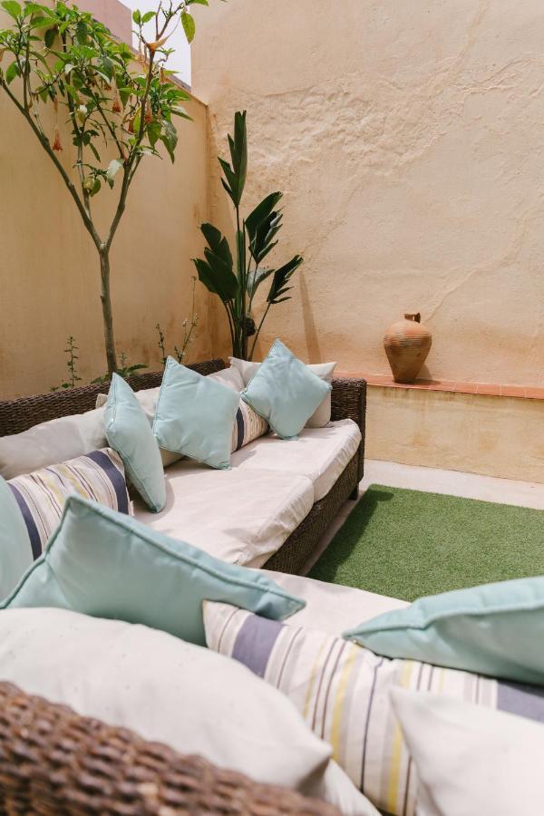 Appartement Ambb-Private Patio-Steps Away From Old Town à Málaga Extérieur photo